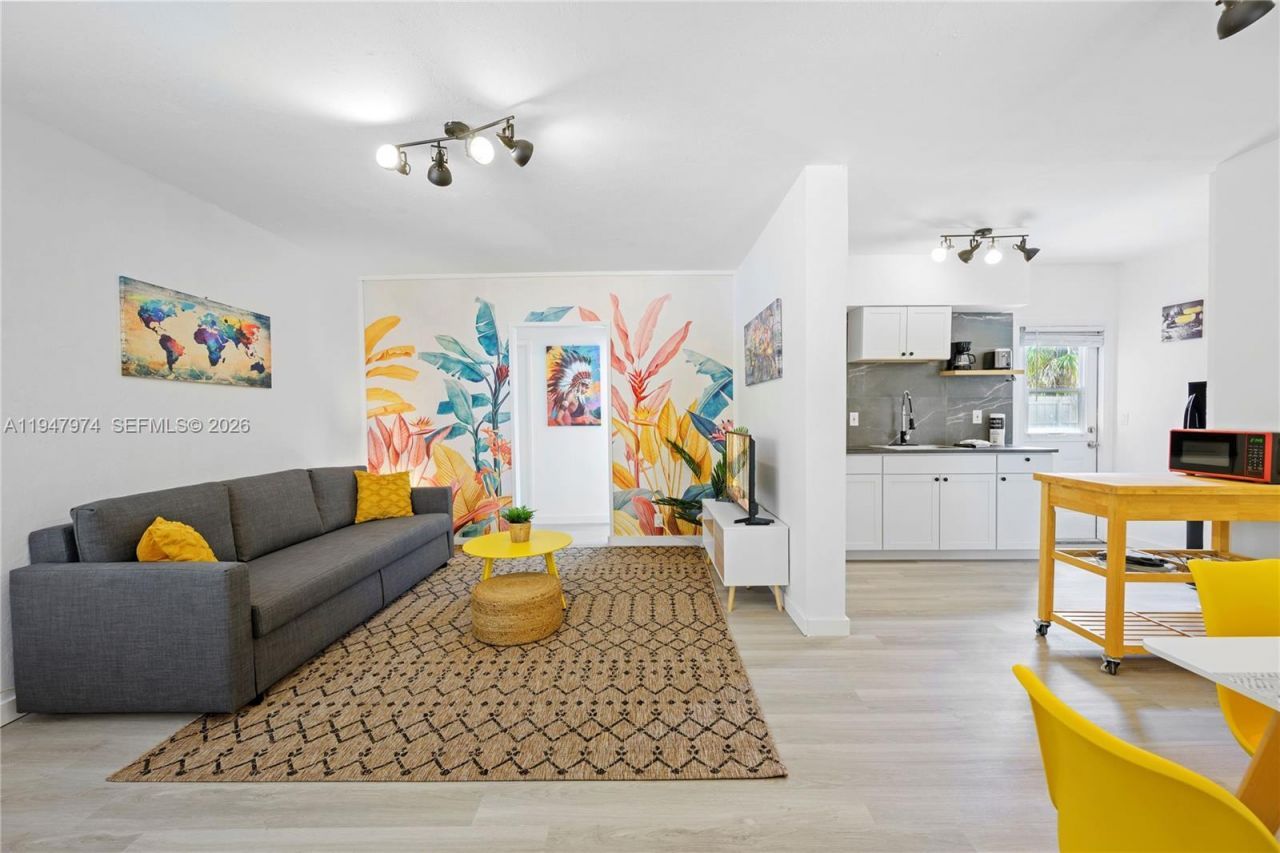 1444 NE 13th Ave , Fort Lauderdale, FL 33304 Photo