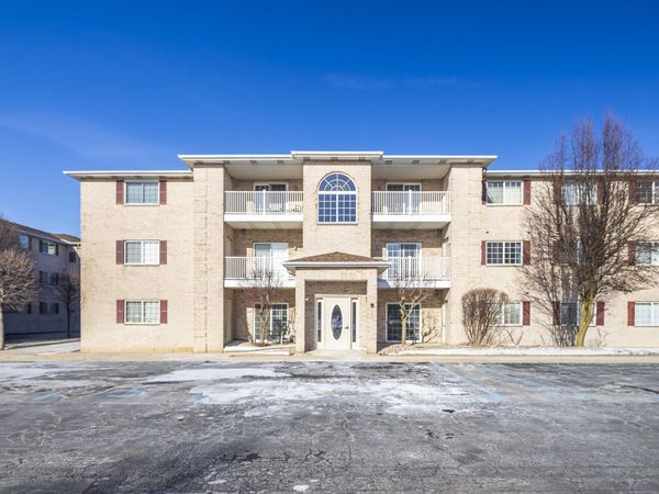 2023 W 75th, Unit 22, Merrillville, IN 46410