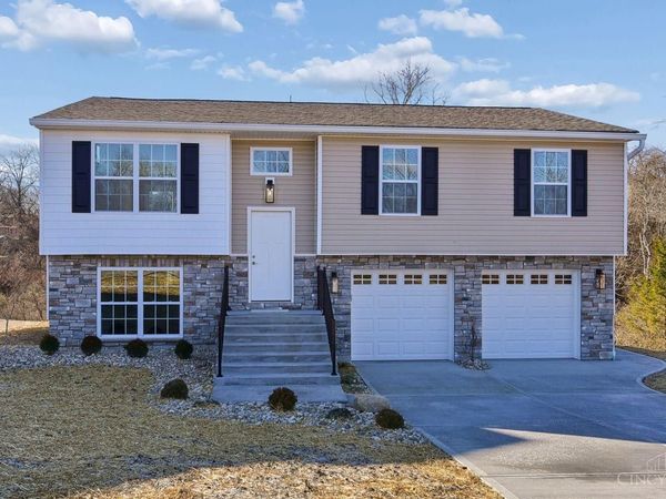 1123 Compton Road, Springfield Twp., OH 45231