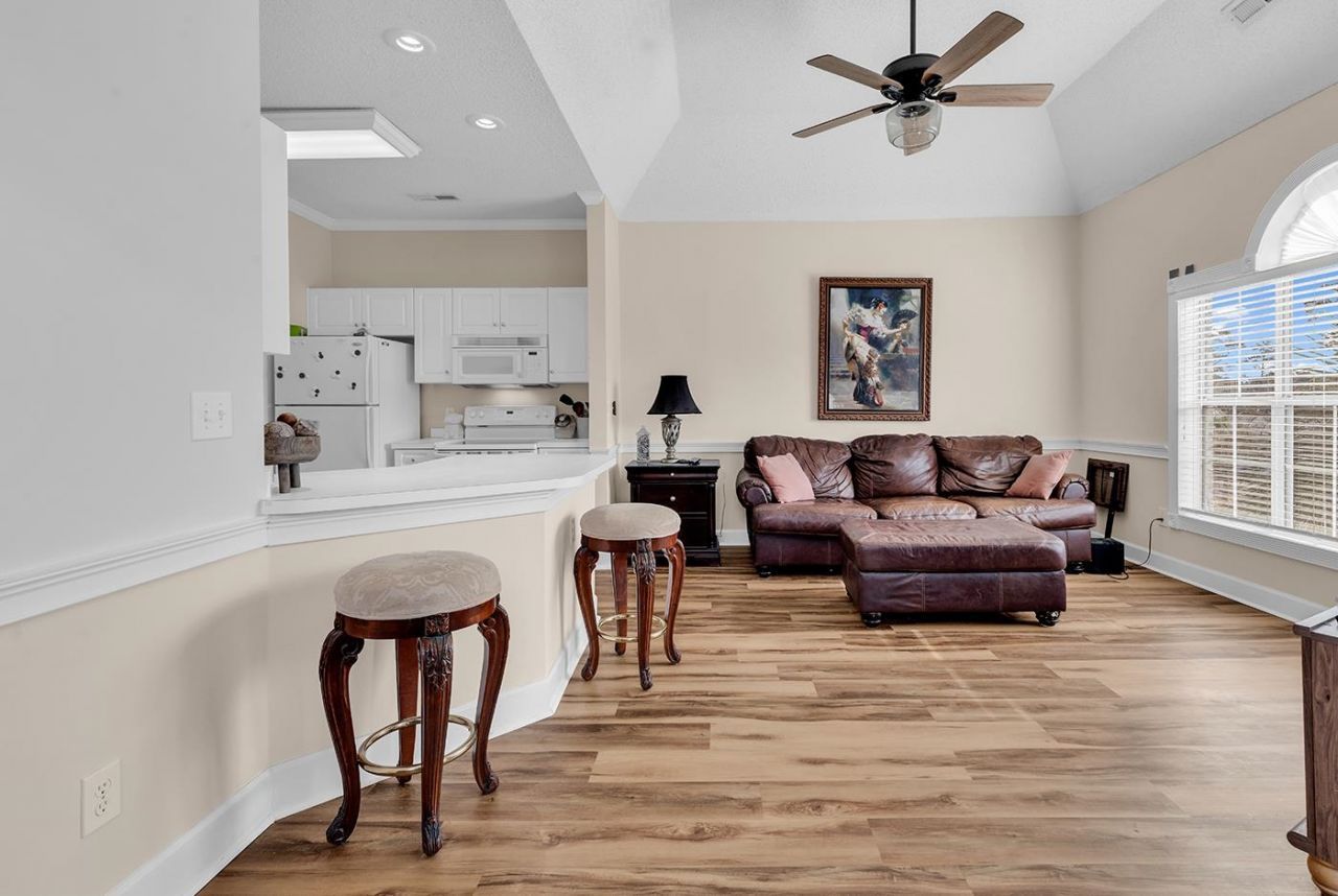 4773 Wild Iris Dr. Photo 5