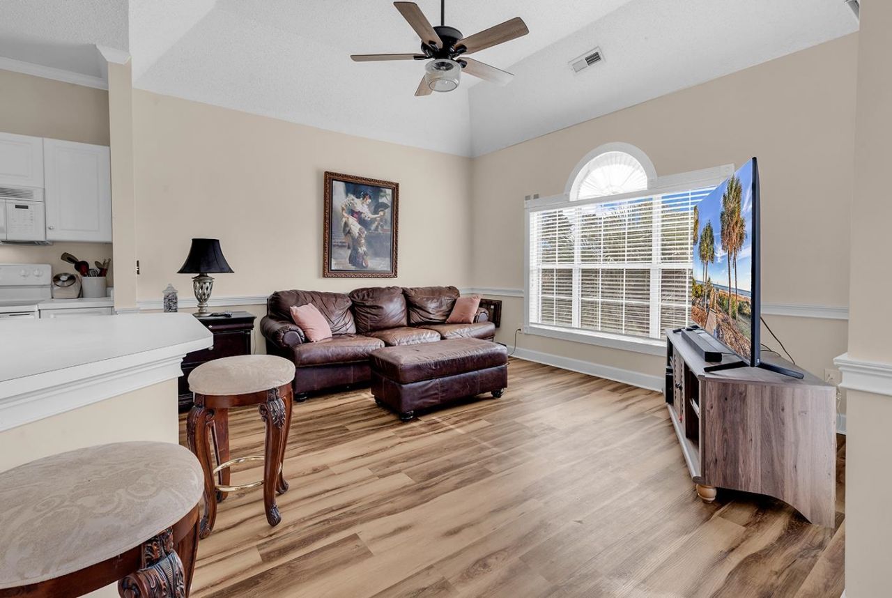 4773 Wild Iris Dr. Photo 7