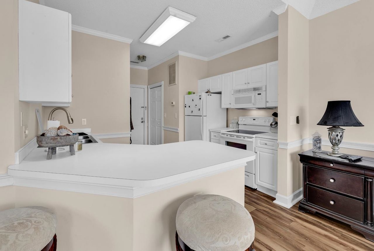 4773 Wild Iris Dr. Photo 8