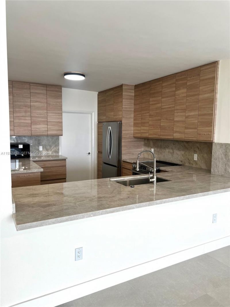 17050 N Bay Rd , Unit 1102, Sunny Isles Beach, FL 33160 Photo