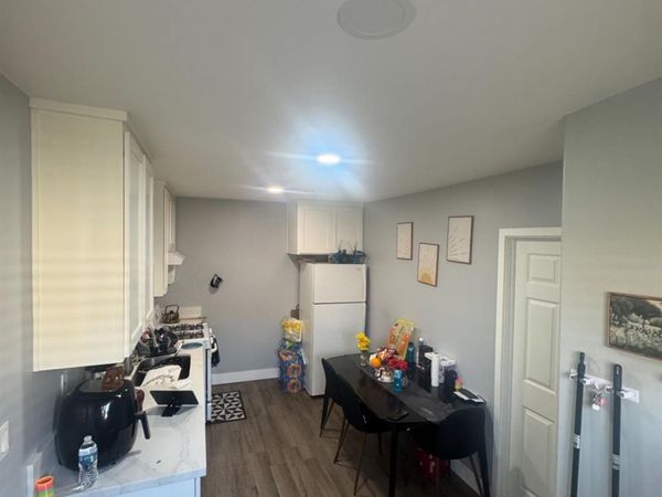 1313 Kelly Street, Bakersfield, CA 93304