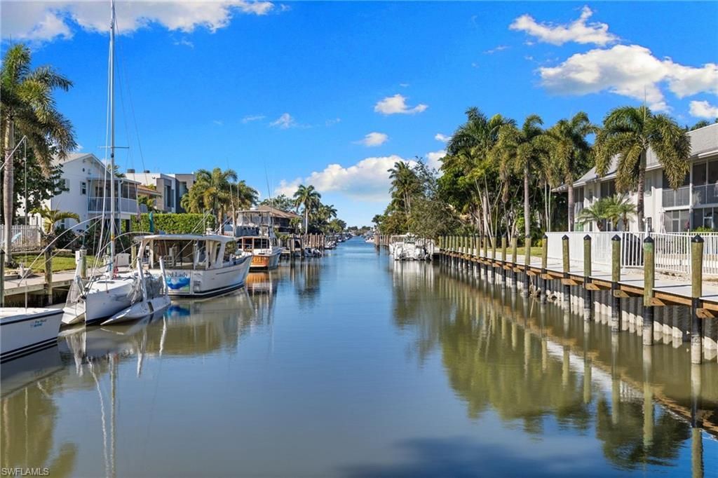 1686 Blue Point Ave, Unit A1, Naples, FL 34102 Photo