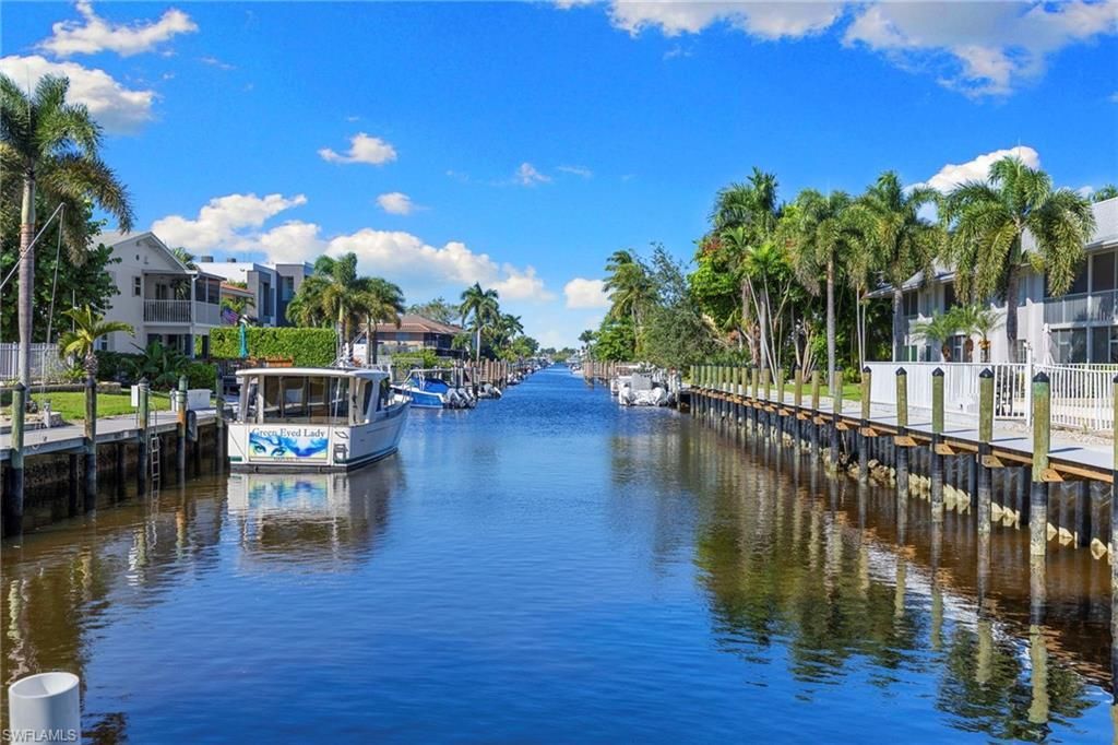 1686 Blue Point Ave, Unit A1, Naples, FL 34102 Photo