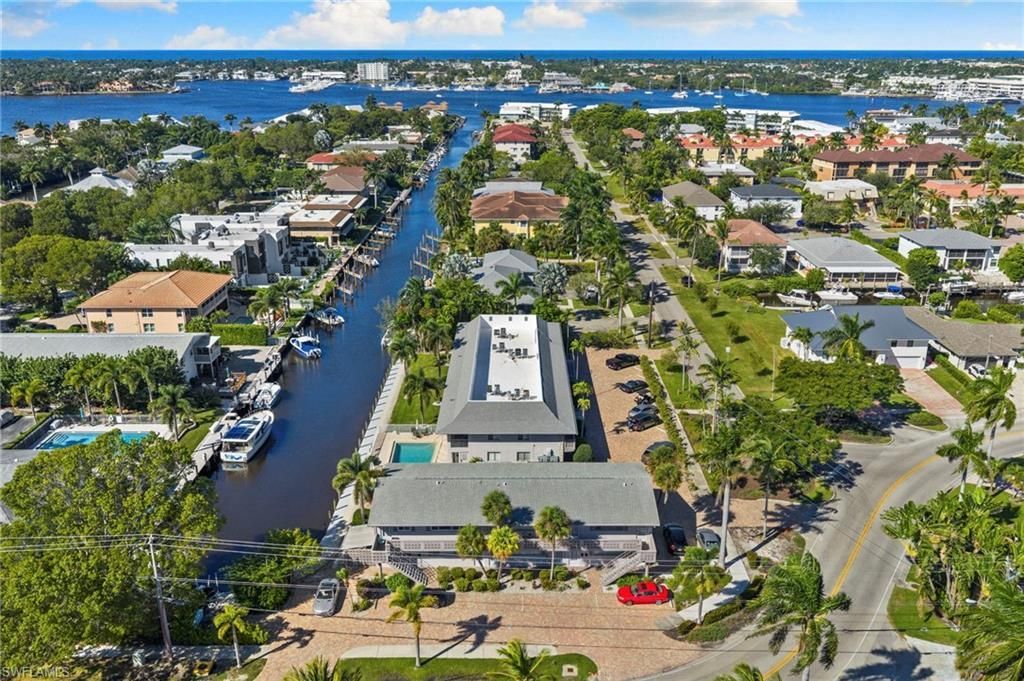 1686 Blue Point Ave, Unit A1, Naples, FL 34102 Photo