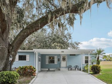 25726 OAK ALLEY, LEESBURG, FL 34748