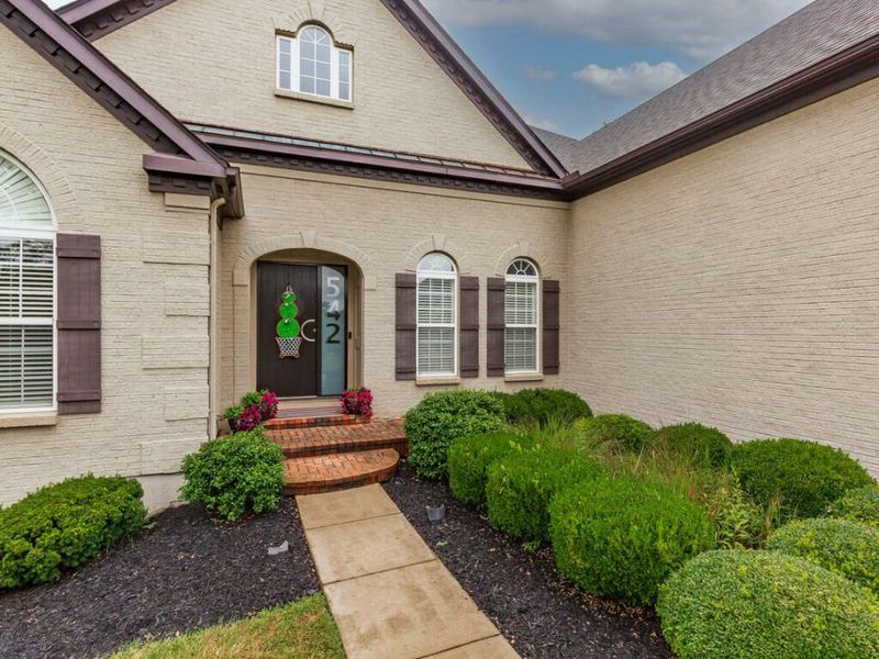 542 Karlenia Court, Edgewood, KY 41017 Photo 2