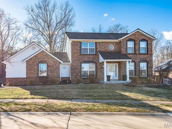 2536 Black Water Drive, St Louis, MO 63129