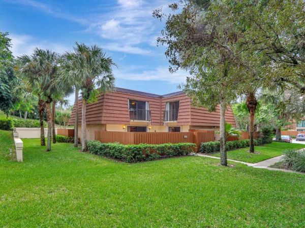 3038 30th Court, Jupiter, FL 33477