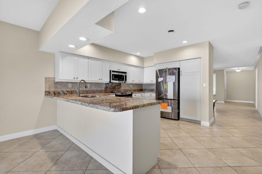 2125 NE 56th Court, Fort Lauderdale, FL 33308 Photo