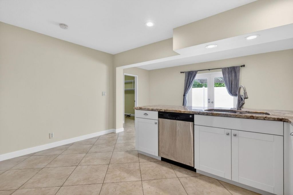 2125 NE 56th Court, Fort Lauderdale, FL 33308 Photo