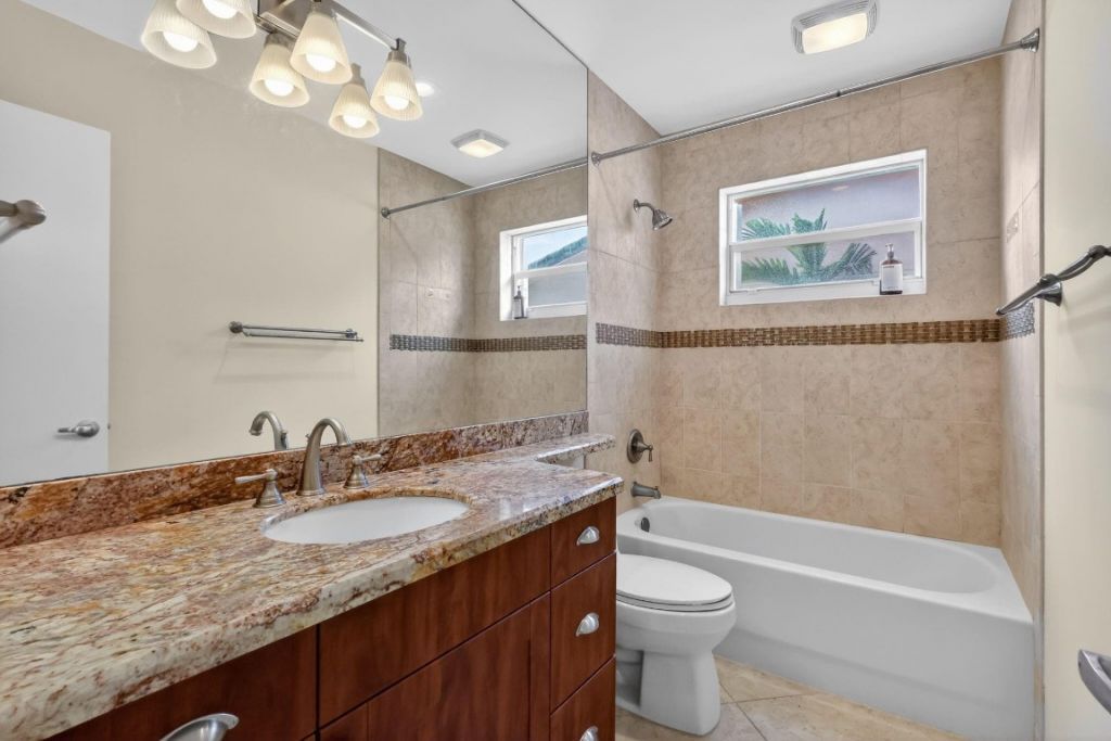 2125 NE 56th Court, Fort Lauderdale, FL 33308 Photo