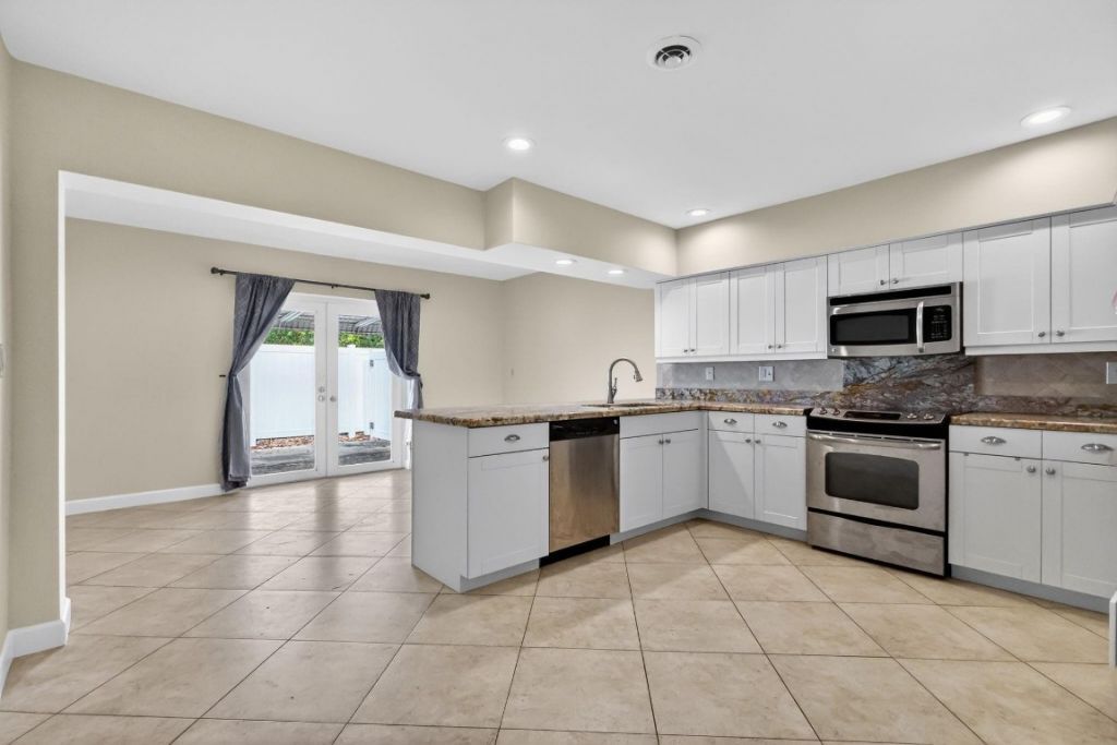 2125 NE 56th Court, Fort Lauderdale, FL 33308 Photo