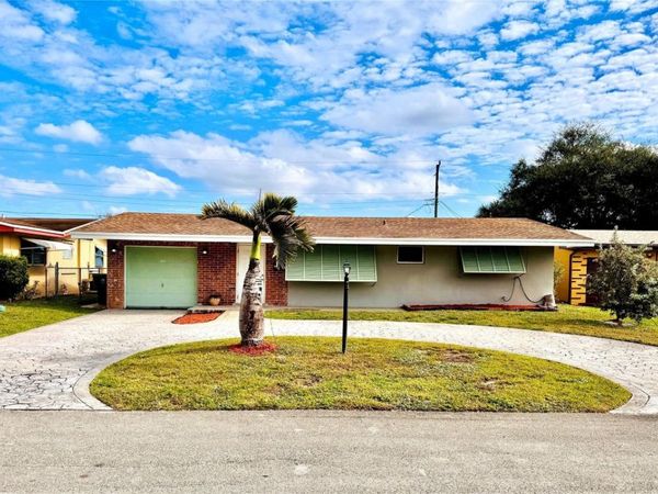 1411 NW 79th Way, Pembroke Pines, FL 33024