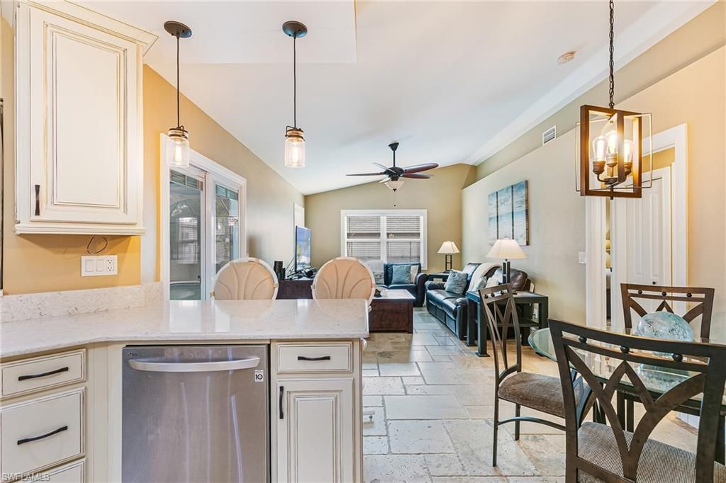 401 Candlewick Cir E, Lehigh Acres, FL 33936 Photo