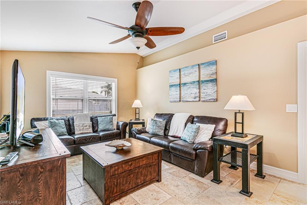 401 Candlewick Cir E, Lehigh Acres, FL 33936 Photo