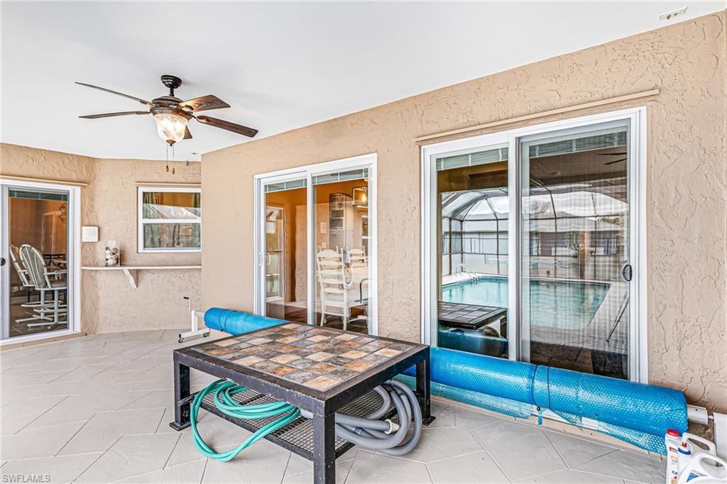 401 Candlewick Cir E, Lehigh Acres, FL 33936 Photo