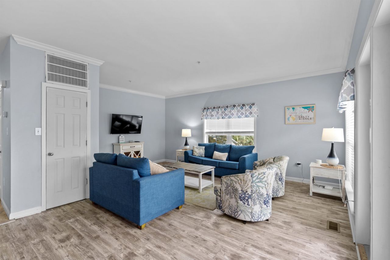 301 Johnson St. Photo 20