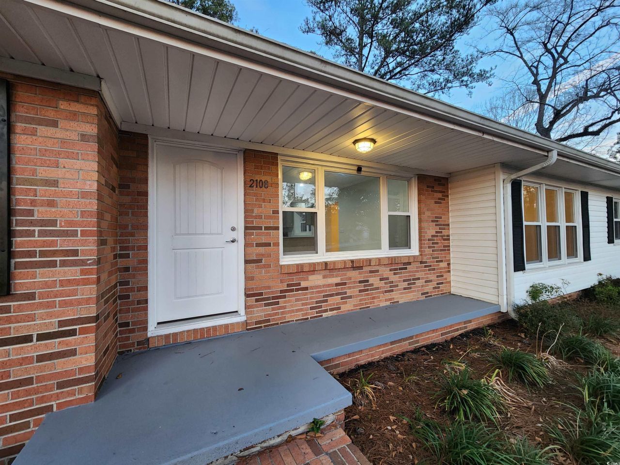 2108 Cultra Rd. Photo 4