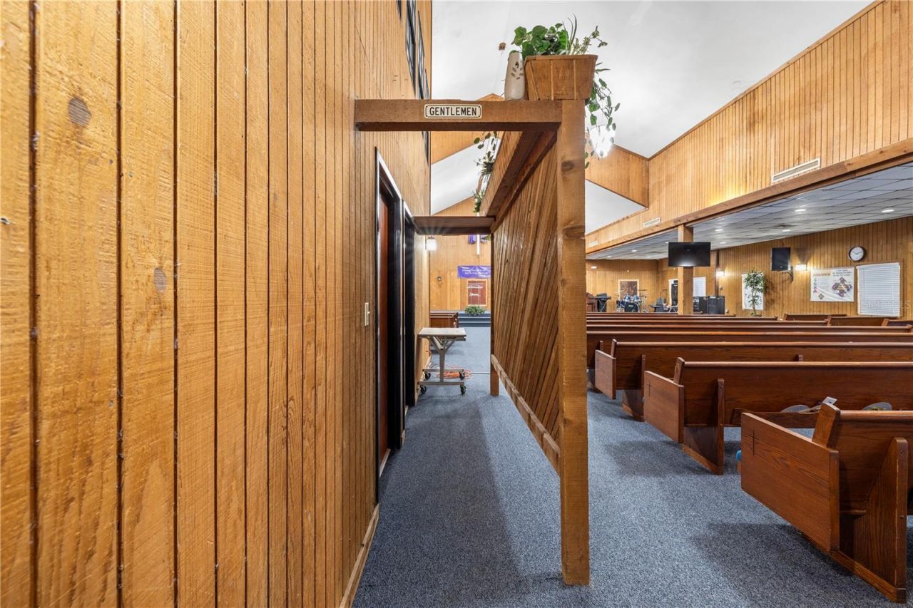 10511 Main Street, Thonotosassa, FL 33592 Photo