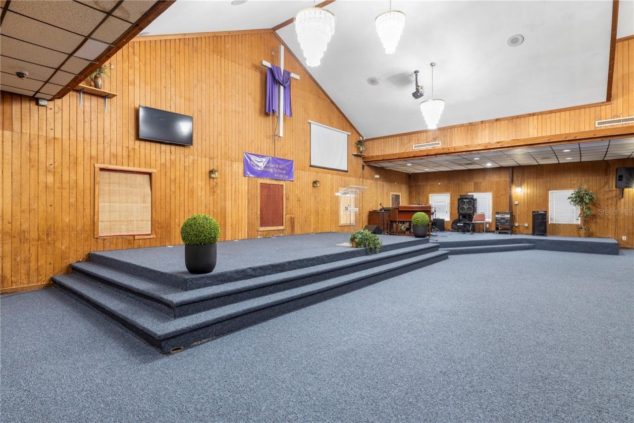 10511 Main Street, Thonotosassa, FL 33592 Photo