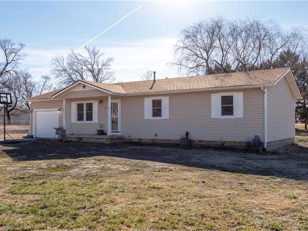 1408 Crawford Street, Fredonia, KS 66736