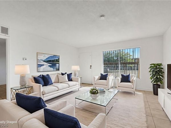 585 S Royal Crest Circle , Unit 16, Las Vegas, NV 89169