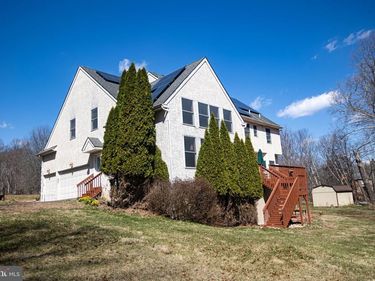 4 DONNY BROOK WAY, COLLEGEVILLE, PA 19426
