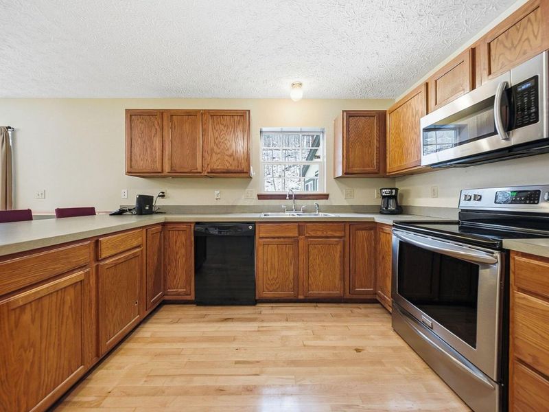 22997 Goose Creek Road , South Bloomingville, OH 43152 Photo 15