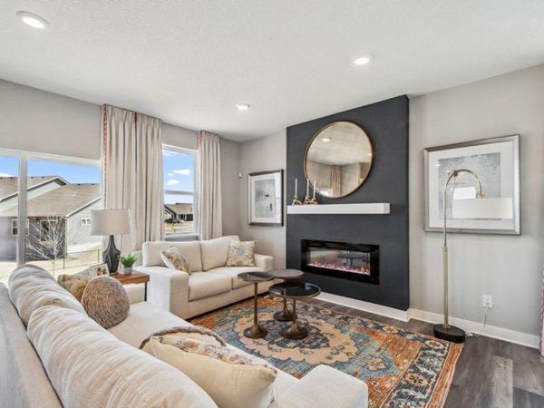 6638 208th Street W, Farmington, MN 55024