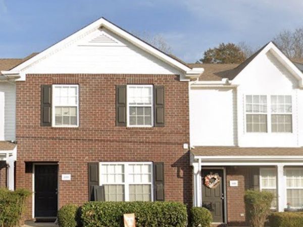 3086 George Buchanan Dr, La Vergne, TN 37086