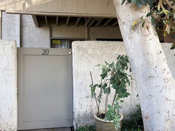 3054 Associated, Unit 20, Fullerton, CA 92835