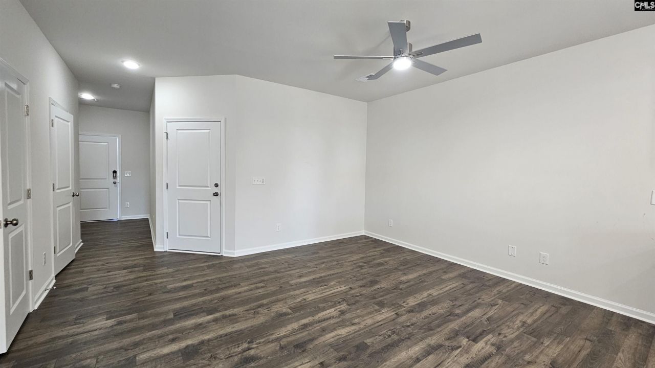 258 Sunny Hill Drive Photo 9