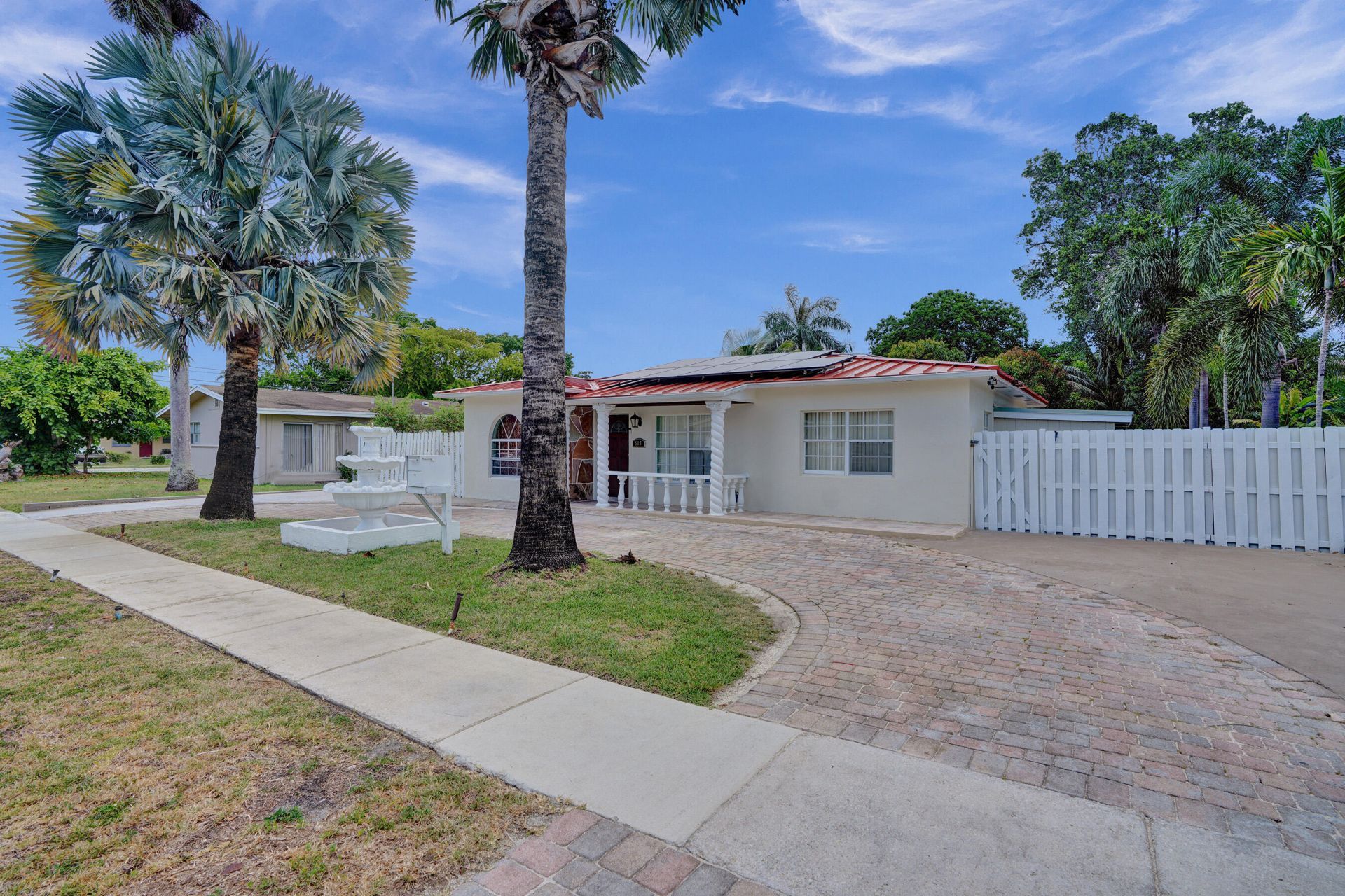 515 NE 139 Street, North Miami, FL 33161 Photo