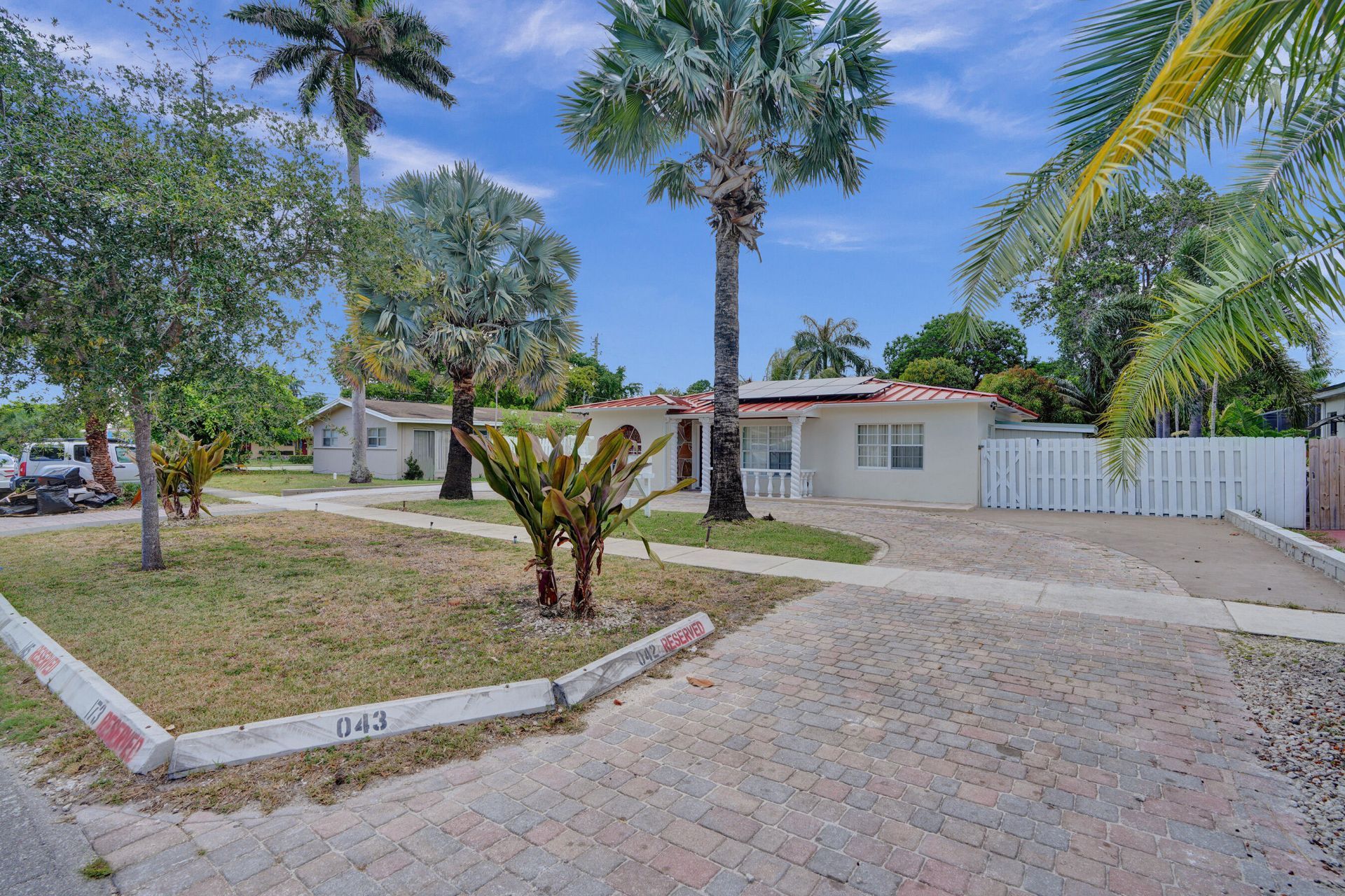 515 NE 139 Street, North Miami, FL 33161 Photo