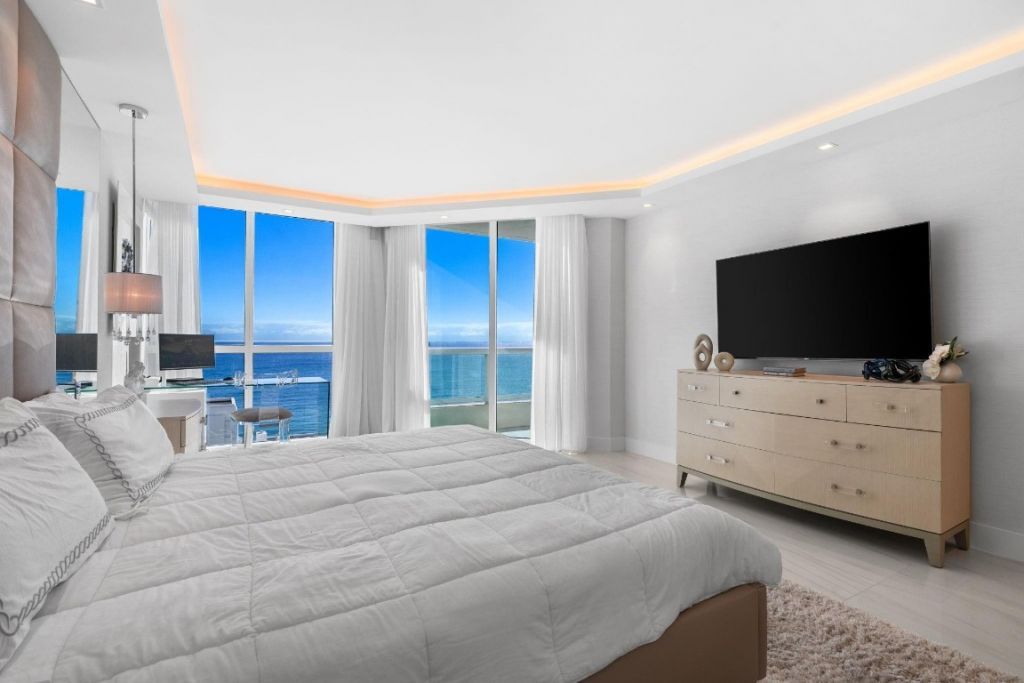 101 S Fort Lauderdale Beach Boulevard, Unit 1201, Fort Lauderdale, FL 33316 Photo