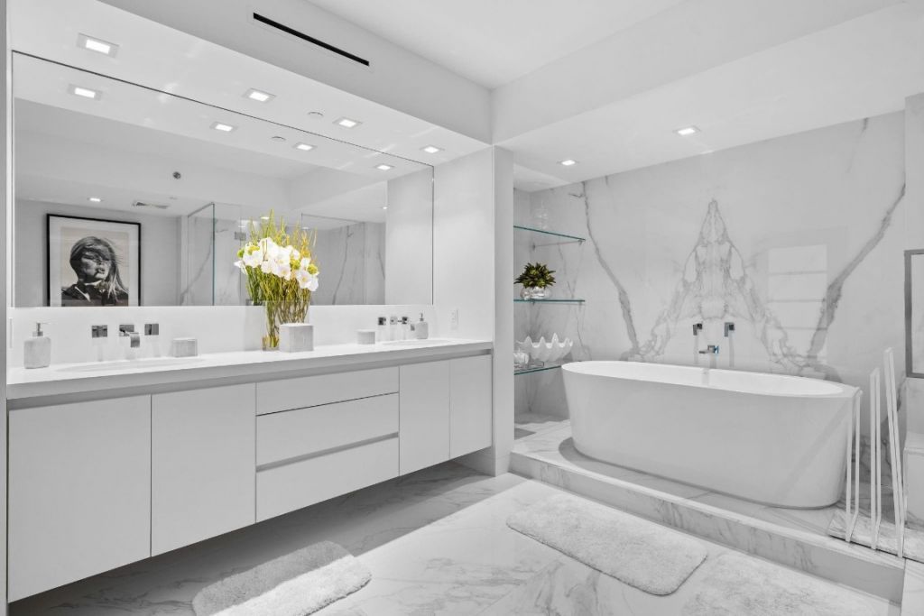 101 S Fort Lauderdale Beach Boulevard, Unit 1201, Fort Lauderdale, FL 33316 Photo