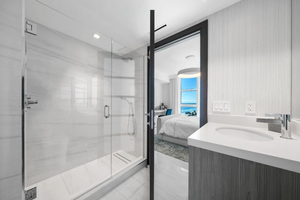 101 S Fort Lauderdale Beach Boulevard, Unit 1201, Fort Lauderdale, FL 33316 Photo