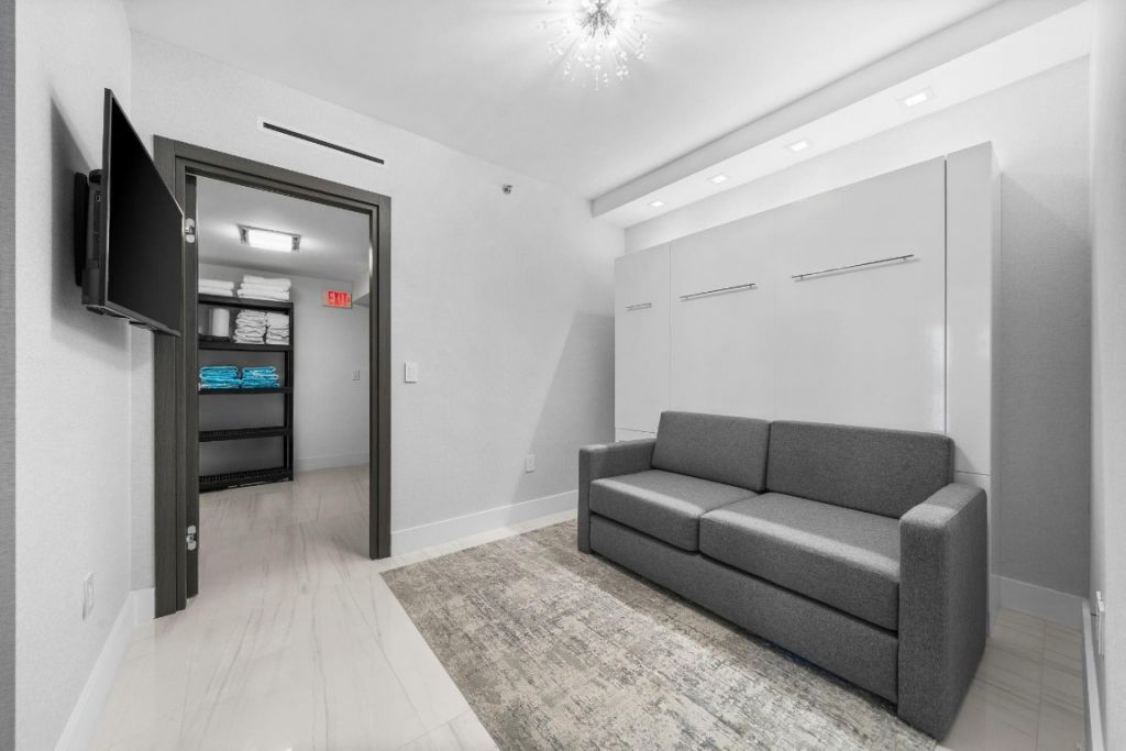 101 S Fort Lauderdale Beach Boulevard, Unit 1201, Fort Lauderdale, FL 33316 Photo