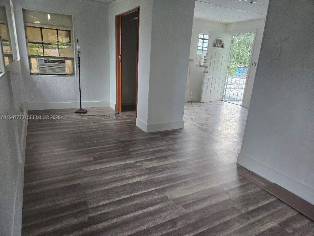 1901 NW 88th Ter, Miami, FL 33147 Photo