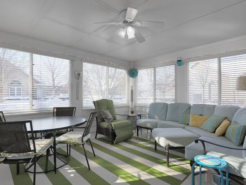 5613 Villa Gates Drive, Unit 9, Hilliard, OH 43026 Photo 9