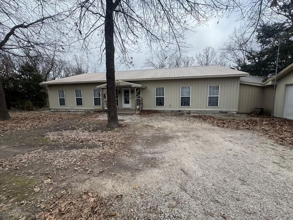 18674 Farm Road 1045, Exeter, MO 65647
