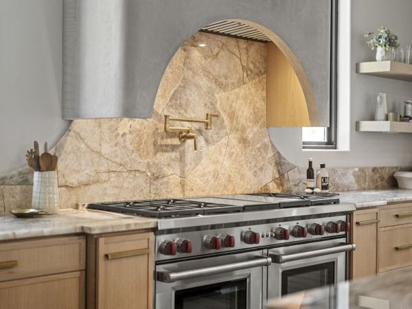 860 Brook Hollow Rd, Nashville, TN 37205