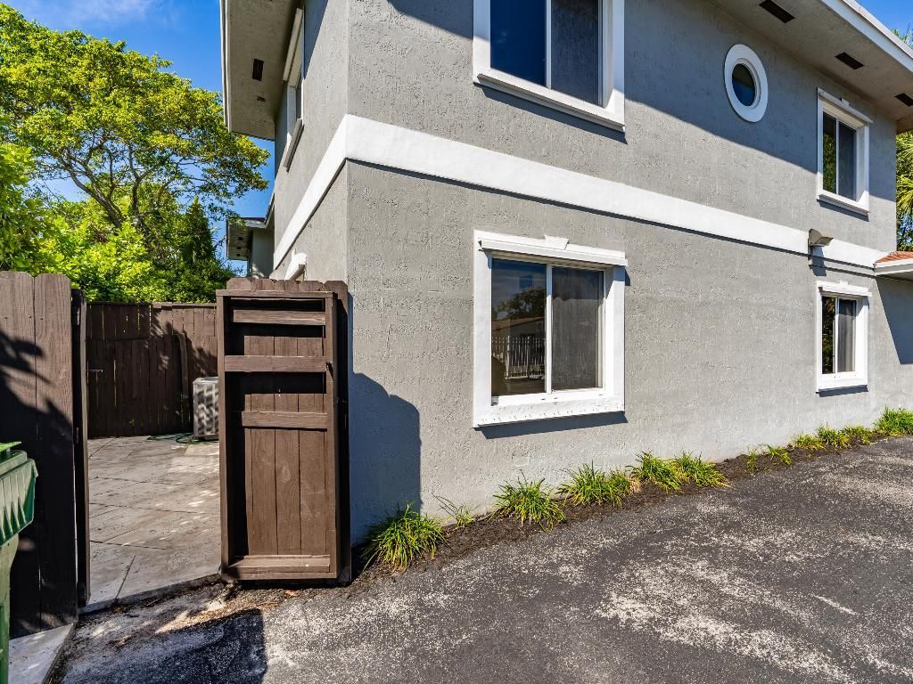 1323 NE 5th Avenue, Fort Lauderdale, FL 33304 Photo