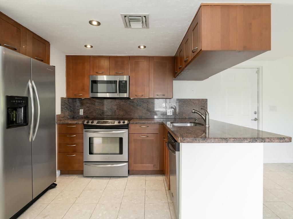 1323 NE 5th Avenue, Fort Lauderdale, FL 33304 Photo