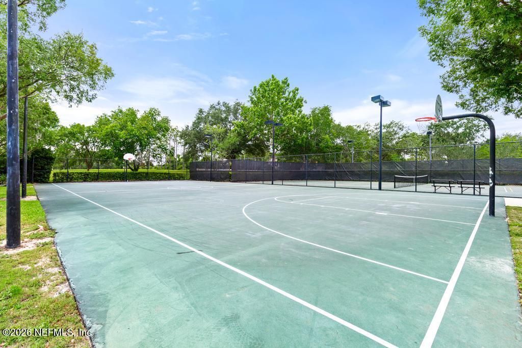 7843 Mount Ranier Drive, Jacksonville, FL 32256 Photo