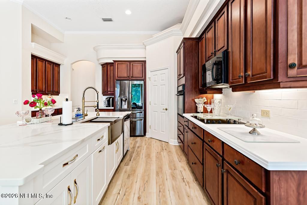 7843 Mount Ranier Drive, Jacksonville, FL 32256 Photo