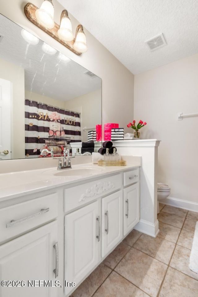 7843 Mount Ranier Drive, Jacksonville, FL 32256 Photo